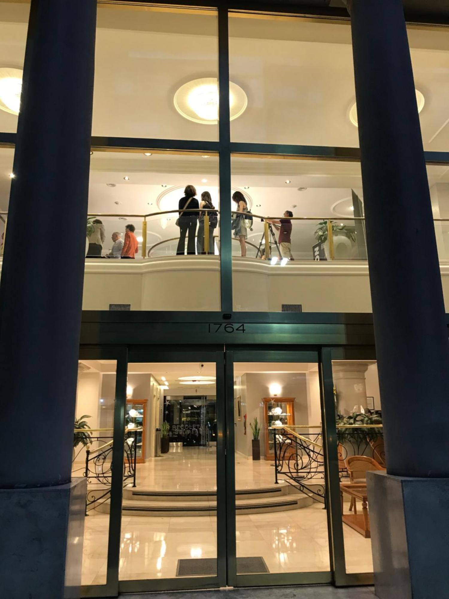 Hotel Intersur Recoleta Буенос Айрес Екстериор снимка