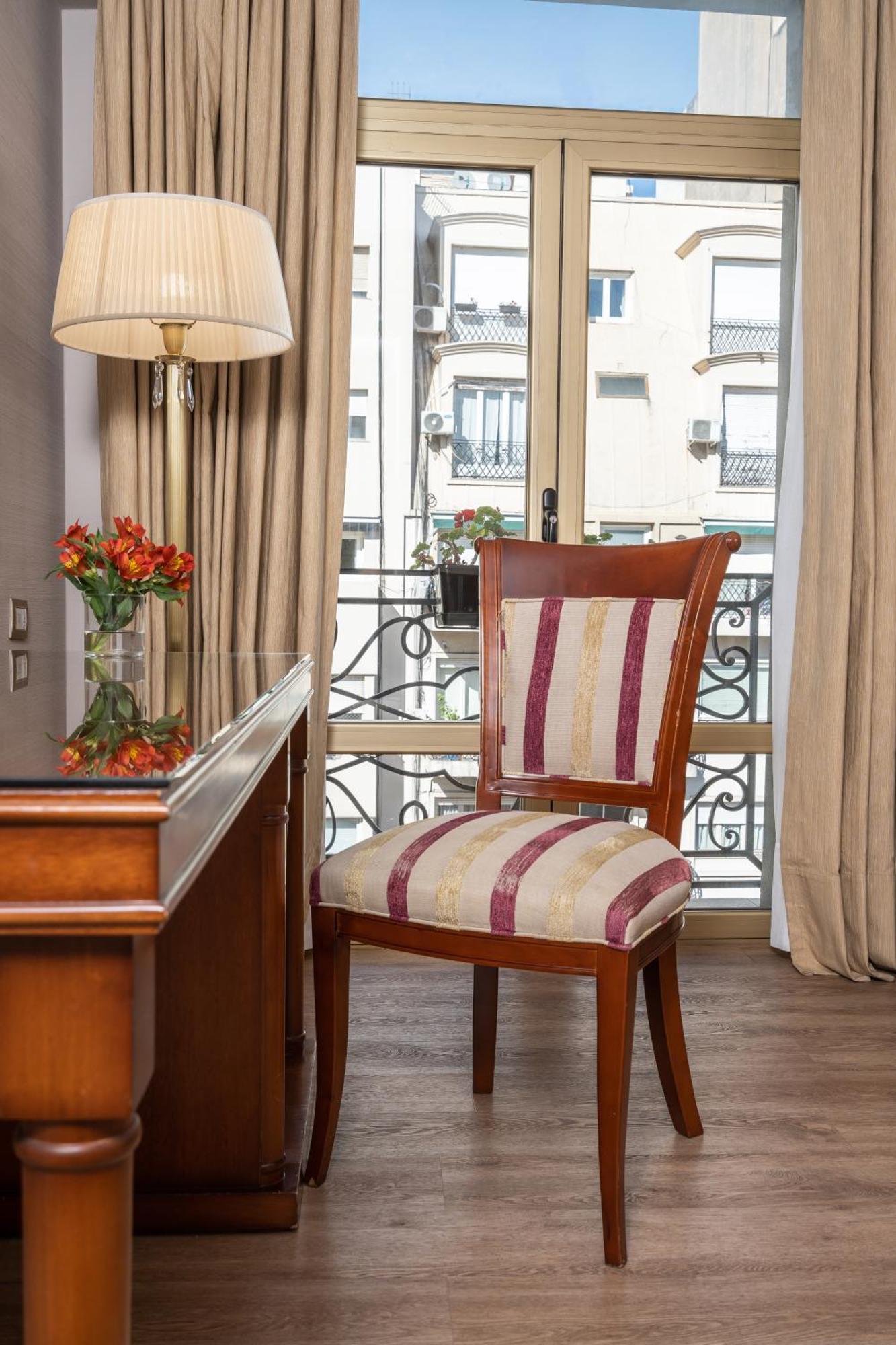 Hotel Intersur Recoleta Буенос Айрес Екстериор снимка