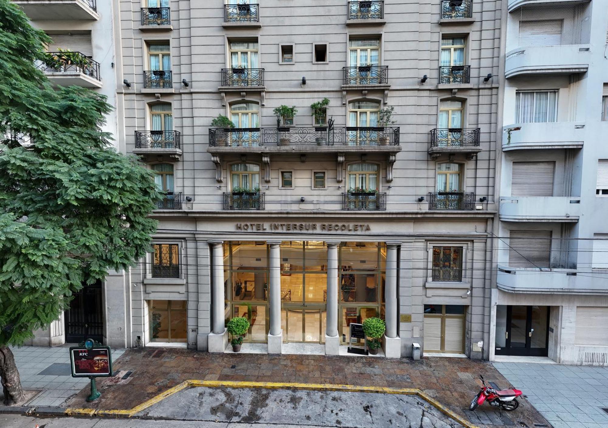 Hotel Intersur Recoleta Буенос Айрес Екстериор снимка