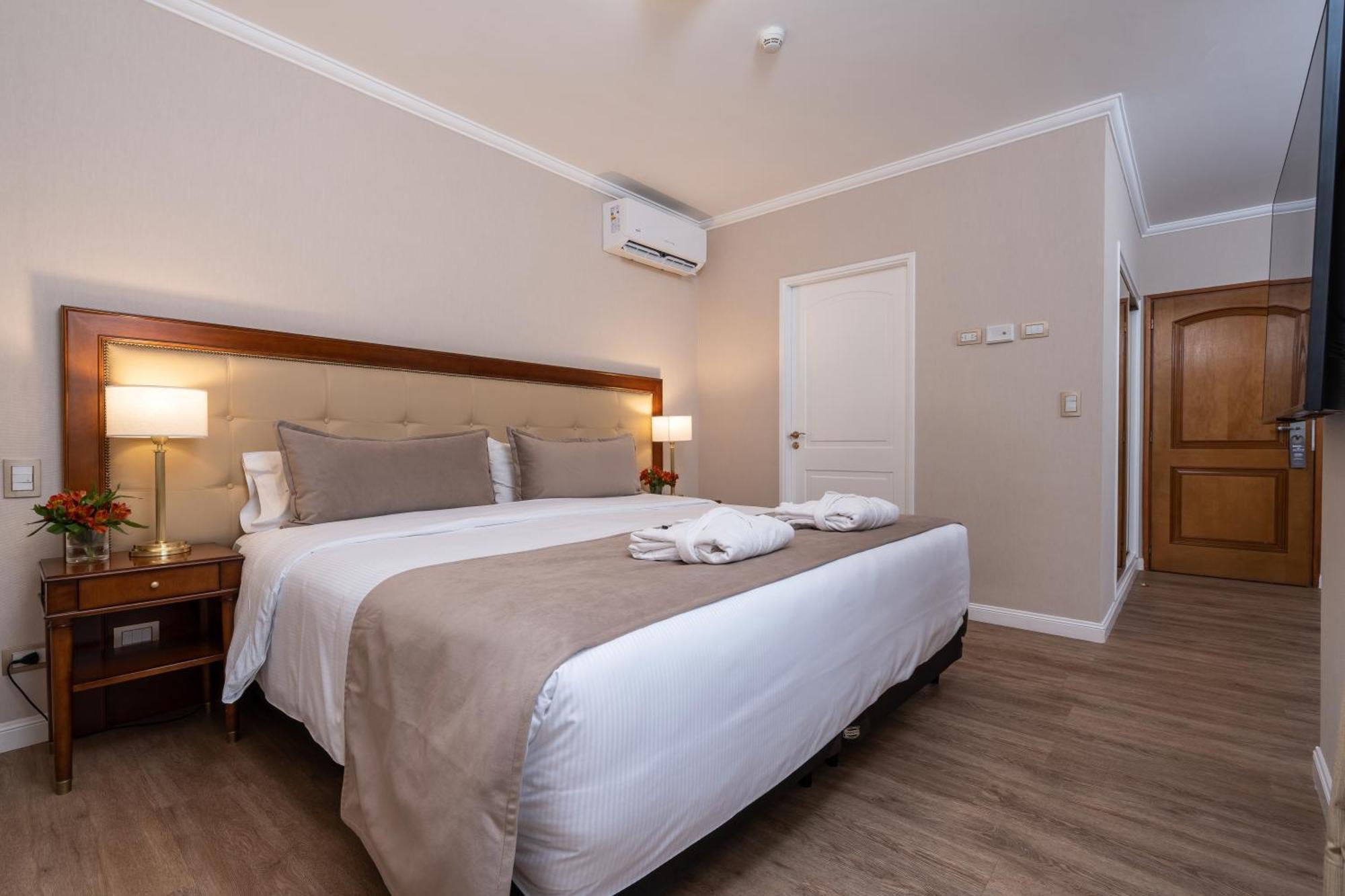 Hotel Intersur Recoleta Буенос Айрес Екстериор снимка