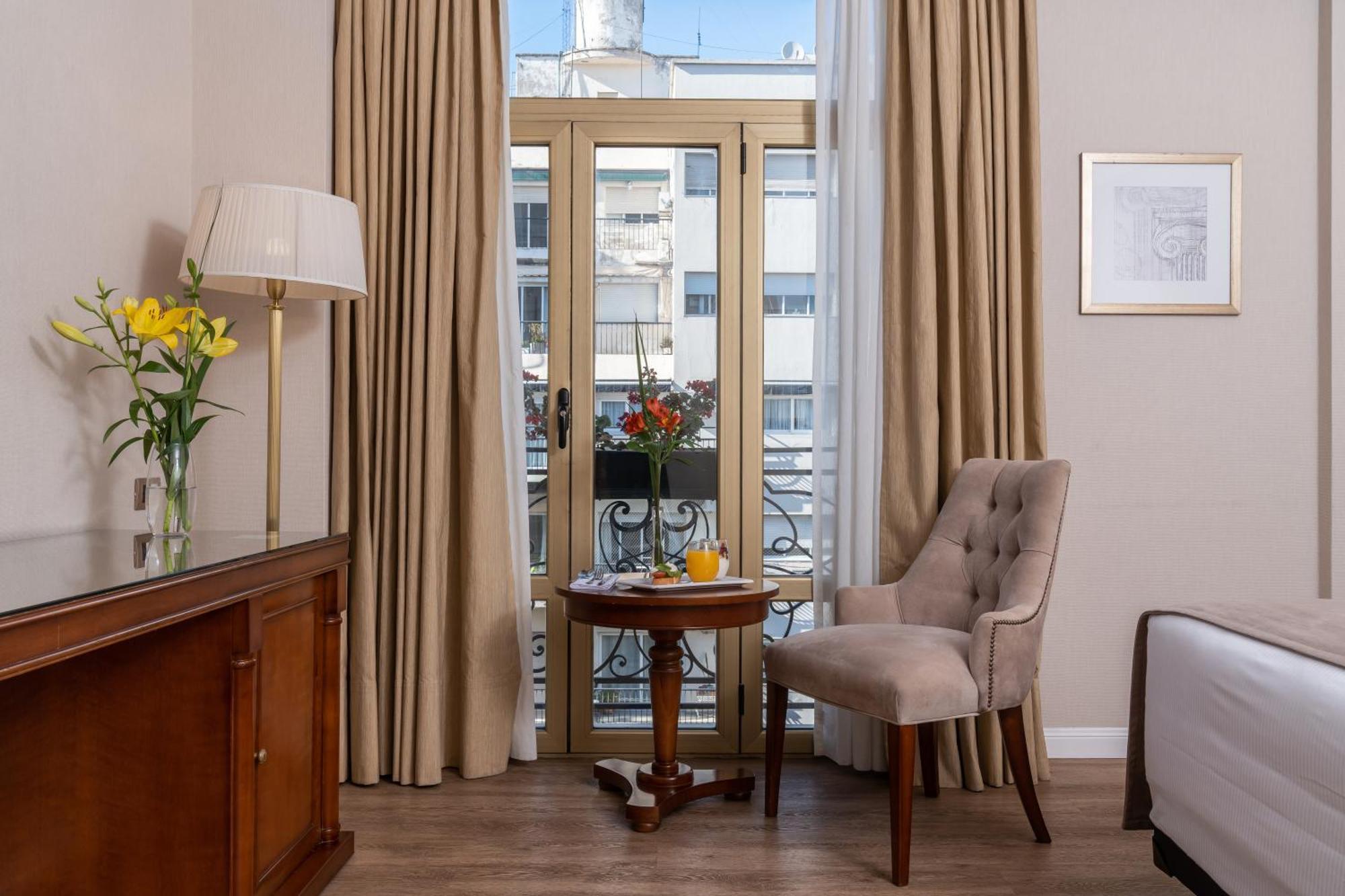 Hotel Intersur Recoleta Буенос Айрес Екстериор снимка